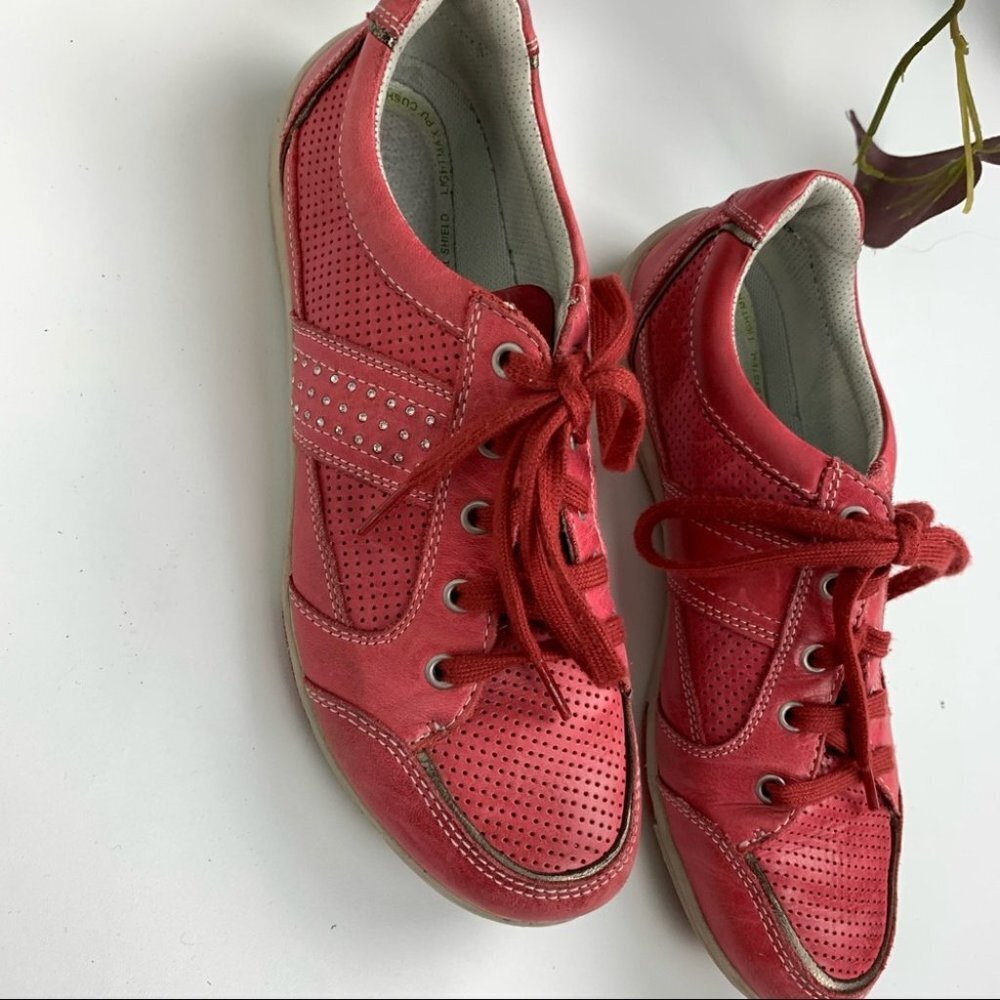 Bussola Red Sneaker  size 38